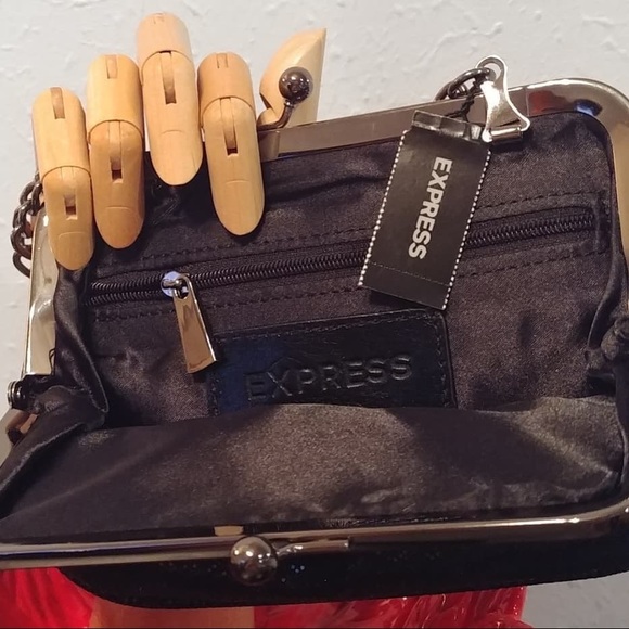 Vintage! Express Cocktail Clutch Can Be Crossbody - Picture 6 of 6